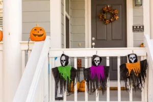 DIY-Halloween-Decoration-Ideas-768×512
